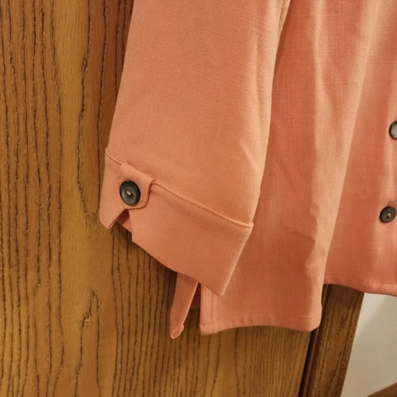 Koret Blouse Button Front Size PM (NWT) - Picture 3 of 6